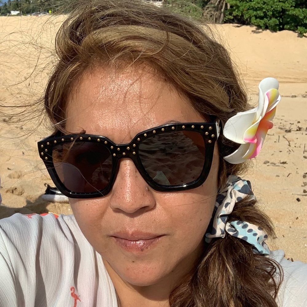 Meet your Posher, Carmen